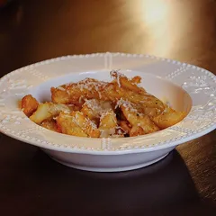 手工牛肉醬薯條