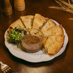 酥脆烤薄餅（雞肉）